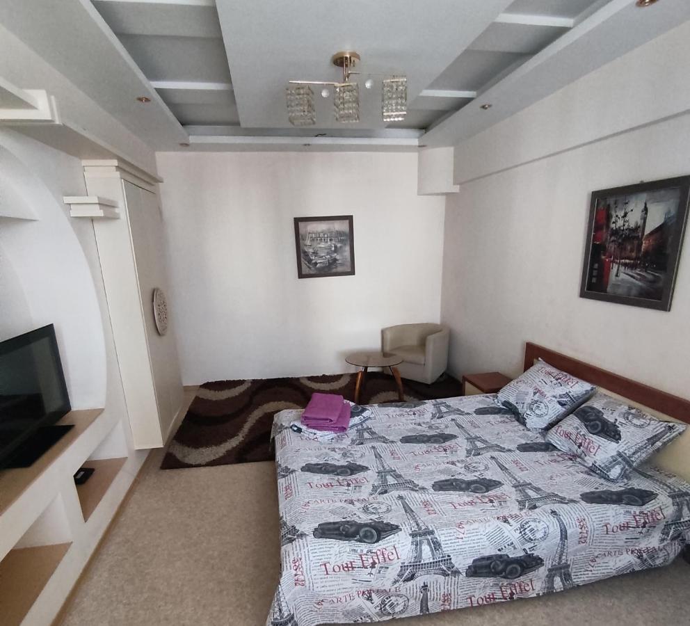Apartamento X,Ata Almatý Exterior foto