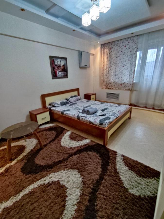 Apartamento X,Ata Almatý Exterior foto